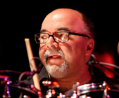 Peter Erskine on drummerworld